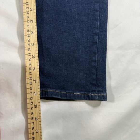 Tahari Men’s NWT Size 34x34 Premium‎ Knit Denim Seriously Soft Skinny - Picture 3 of 9
